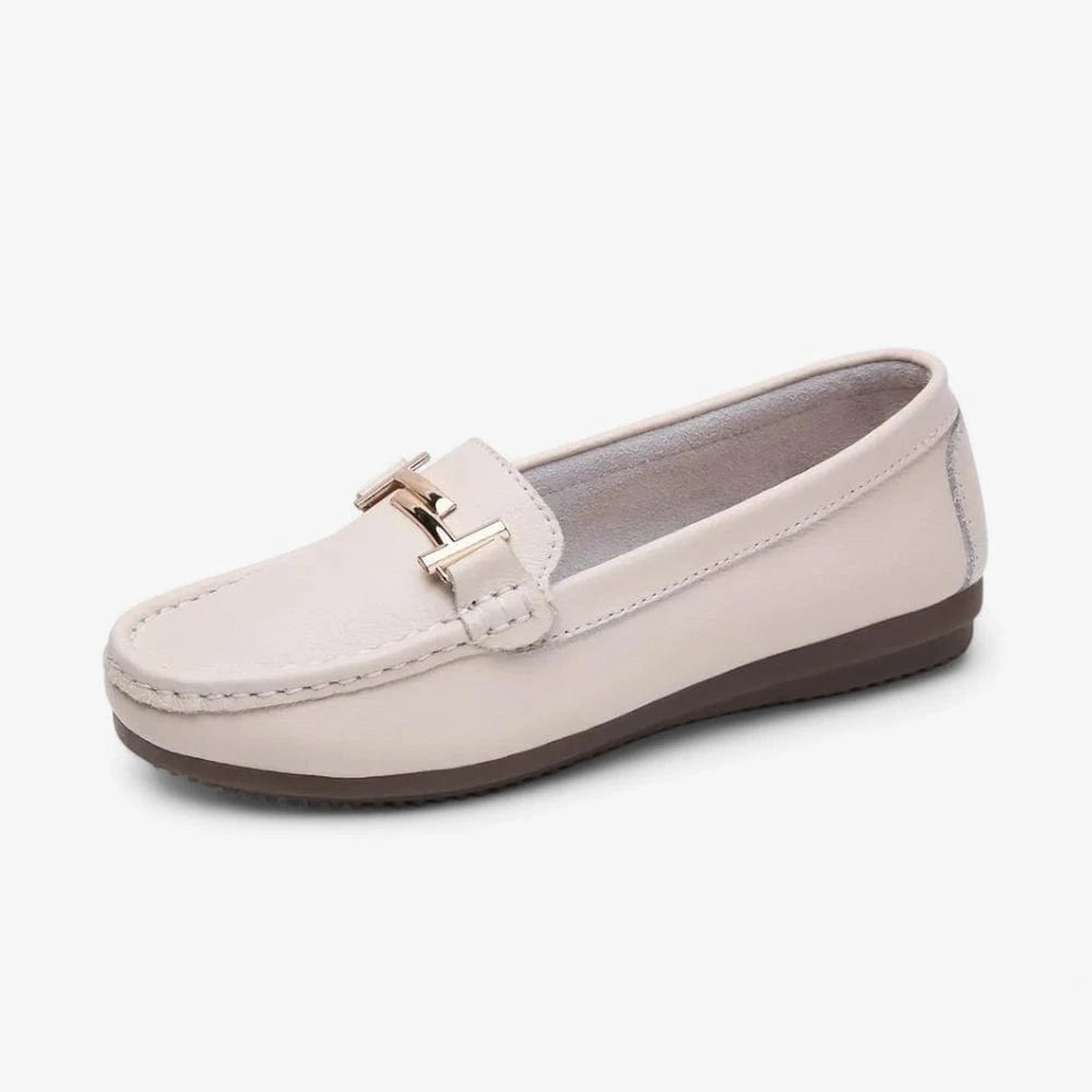 AtelierMocassin Beige / 35 Mocassin Femme en Cuir Beige à Barrette Métallique