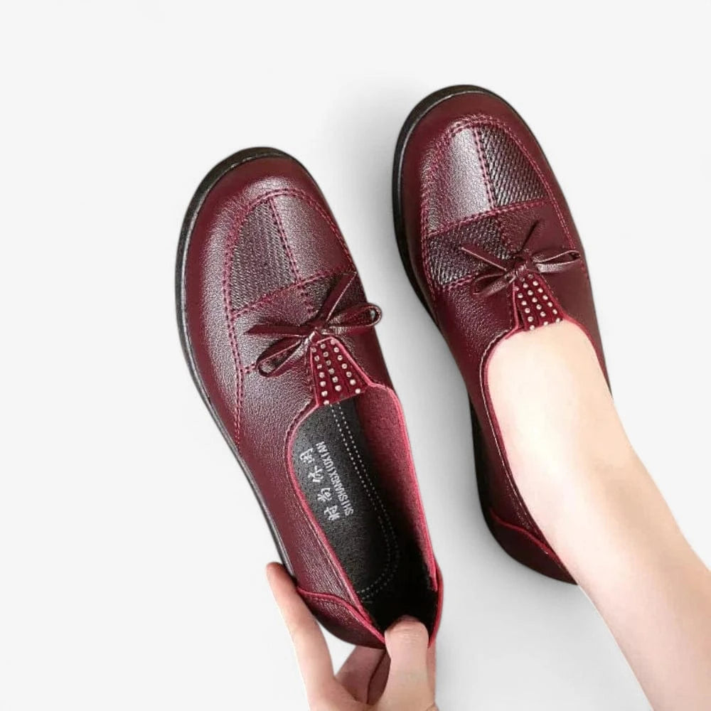 AtelierMocassin Mocassin Femme en Cuir Bordeaux avec Nœud Décoratif