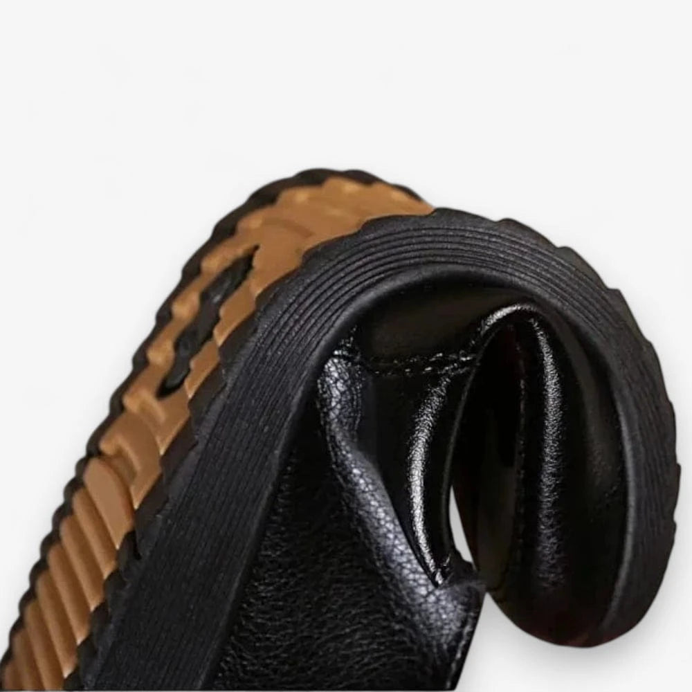 AtelierMocassin Mocassin Femme en Cuir Noir avec Nœud Décoratif