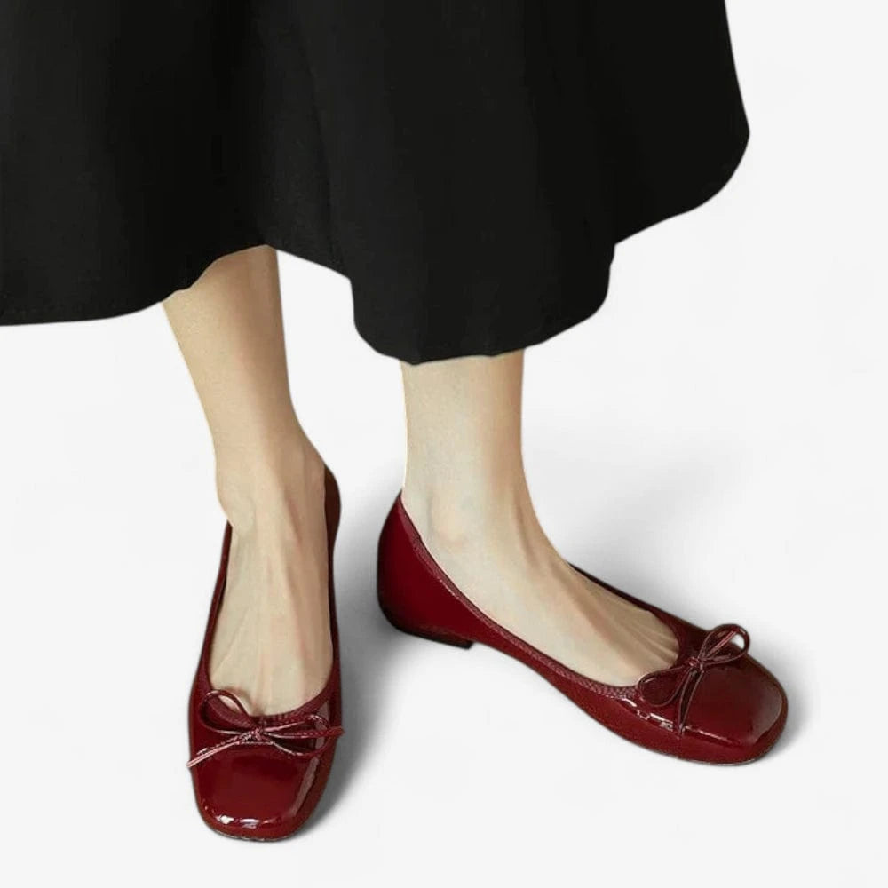 AtelierMocassin Mocassins Femme Bordeaux Vernis à Nœud Papillon