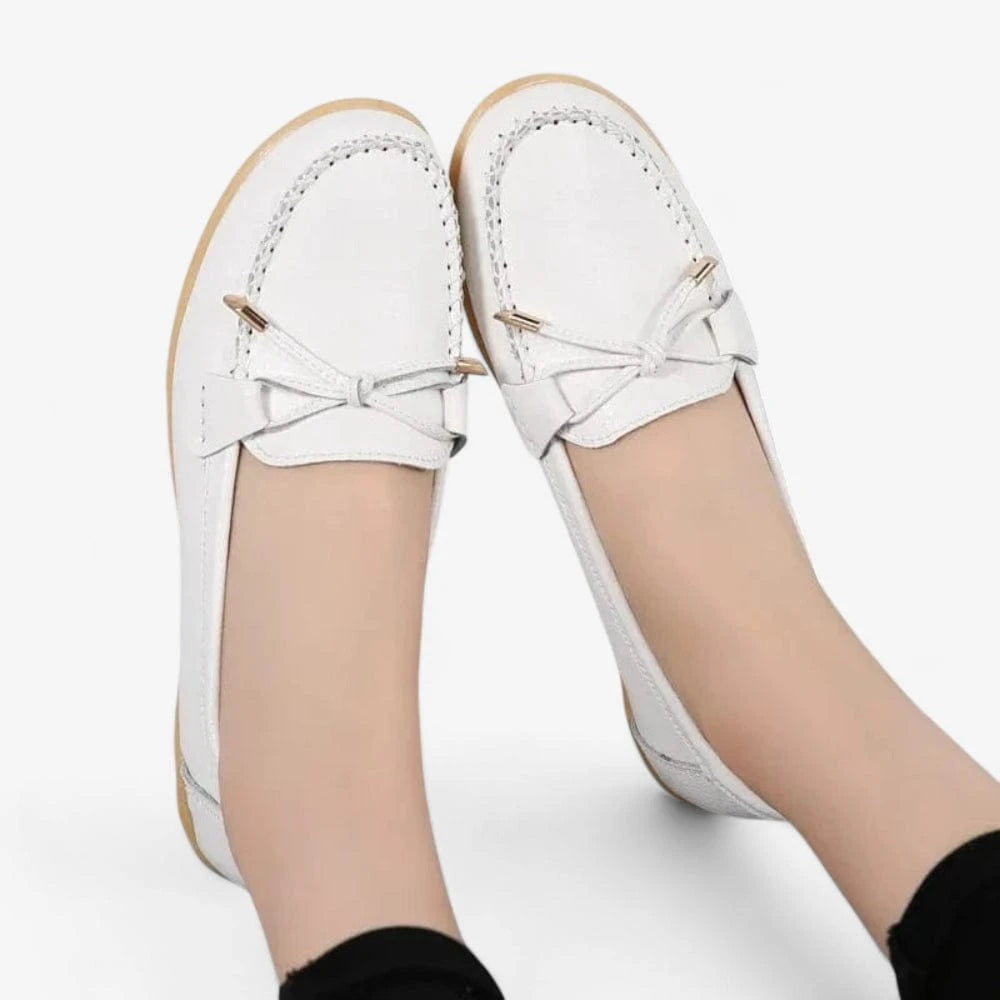 AtelierMocassin Mocassins Femme en Cuir Blanc avec Nœud Esthétique