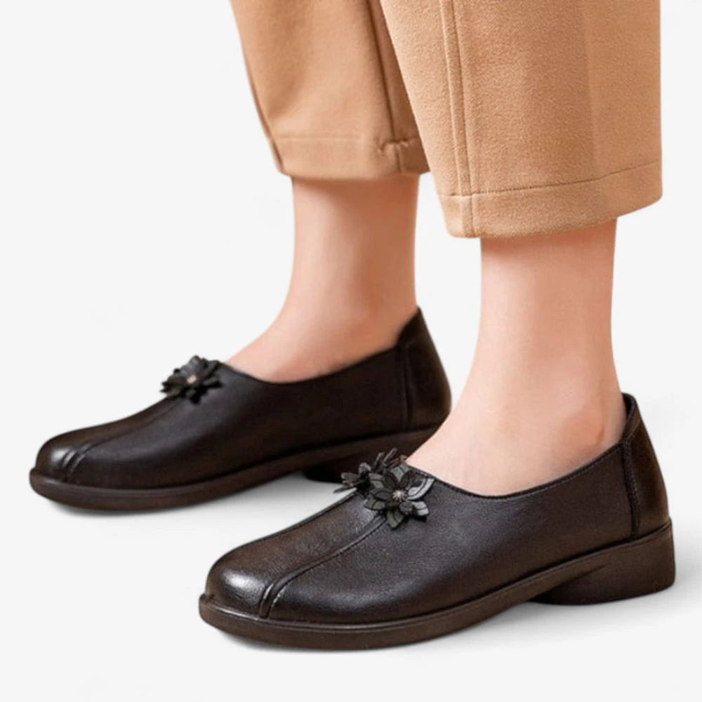 AtelierMocassin Mocassins Femme Souple en Cuir Noir à Fleurs