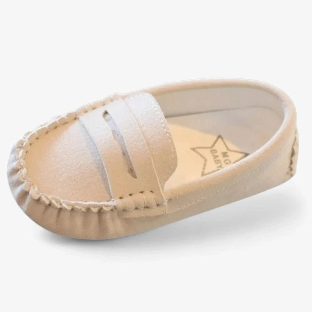 AtelierMocassin Beige / 21 Mocassins en Cuir Beige Antidérapants pour Enfant – Style & Sécurité