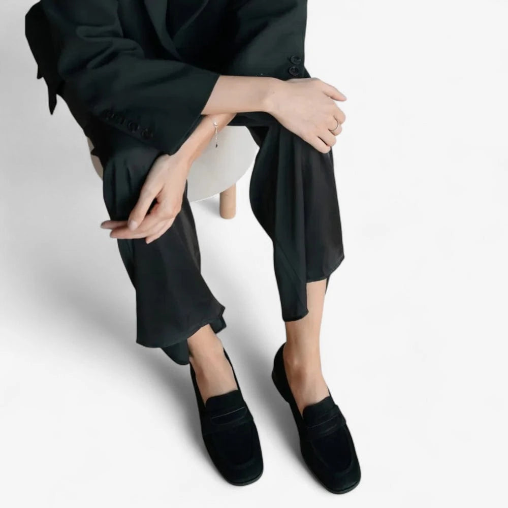 AtelierMocassin Mocassins Femme à Talon en Daim Noir