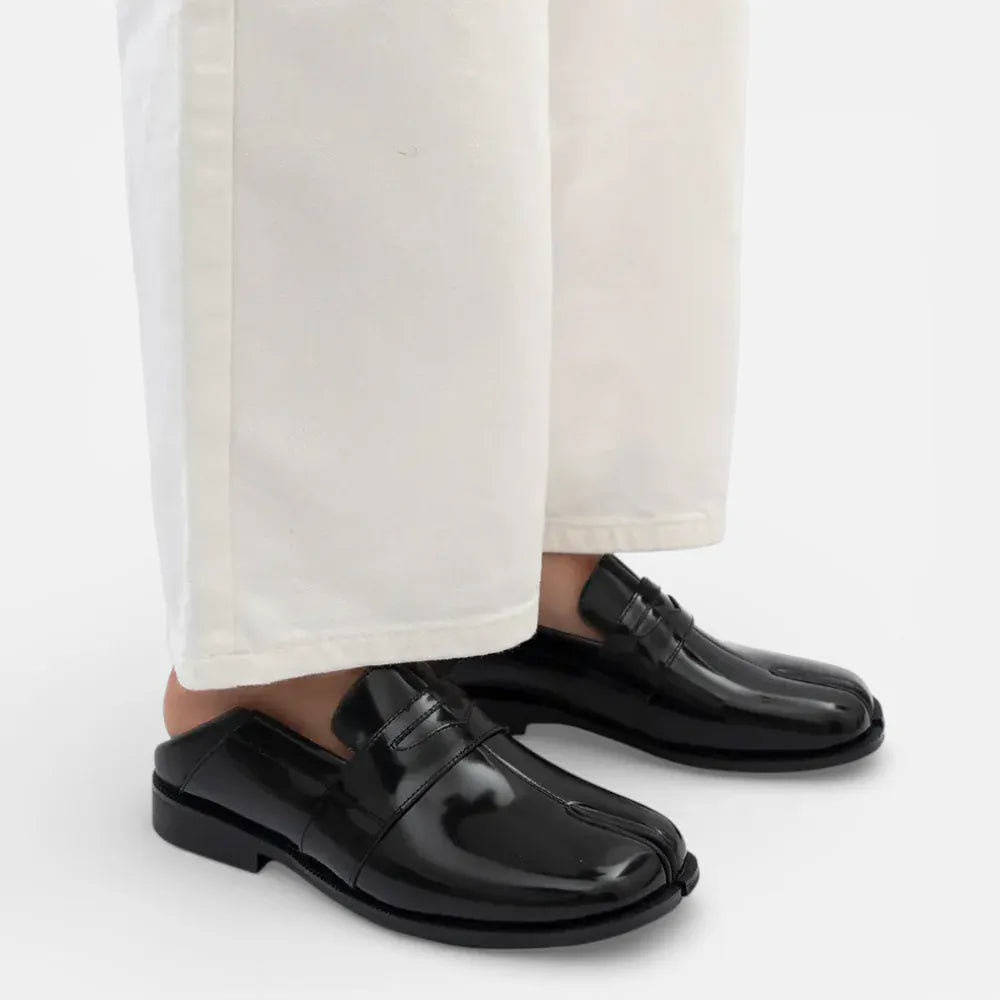 AtelierMocassin Mocassins Femme en Cuir Noir Tabi