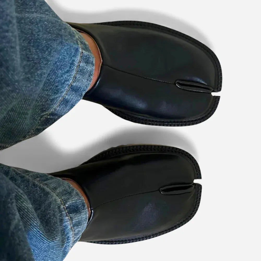 AtelierMocassin Mocassins Femme Tabi en Cuir Noir Plateforme