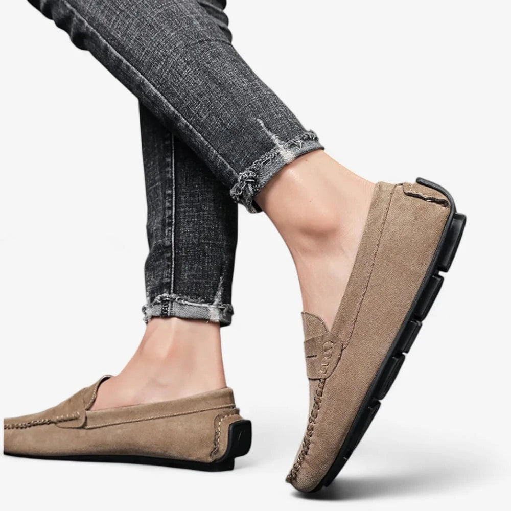 AtelierMocassin Mocassins Homme en Daim Beige Penny Loafer – Élégance Décontractée