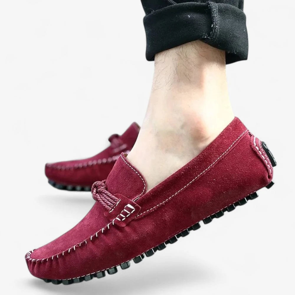 AtelierMocassin Mocassins Homme en Daim Bordeaux avec Cordon Décoratif
