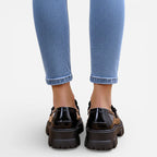 Mocassins Femme en Cuir Noir Verni Slip-On