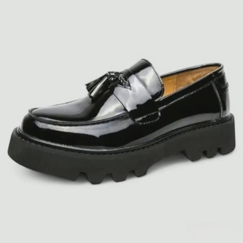 Mocassins Homme en Cuir Vernis Noir à Gland Plateforme